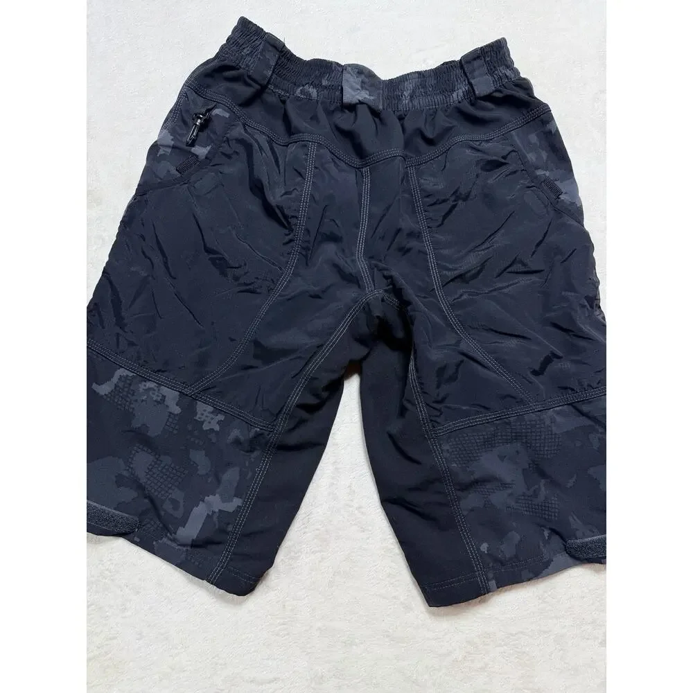 Endura Hummvee Mountain Bike Shorts Mens XL Grey Digital Camo MTB Cycling Cargo